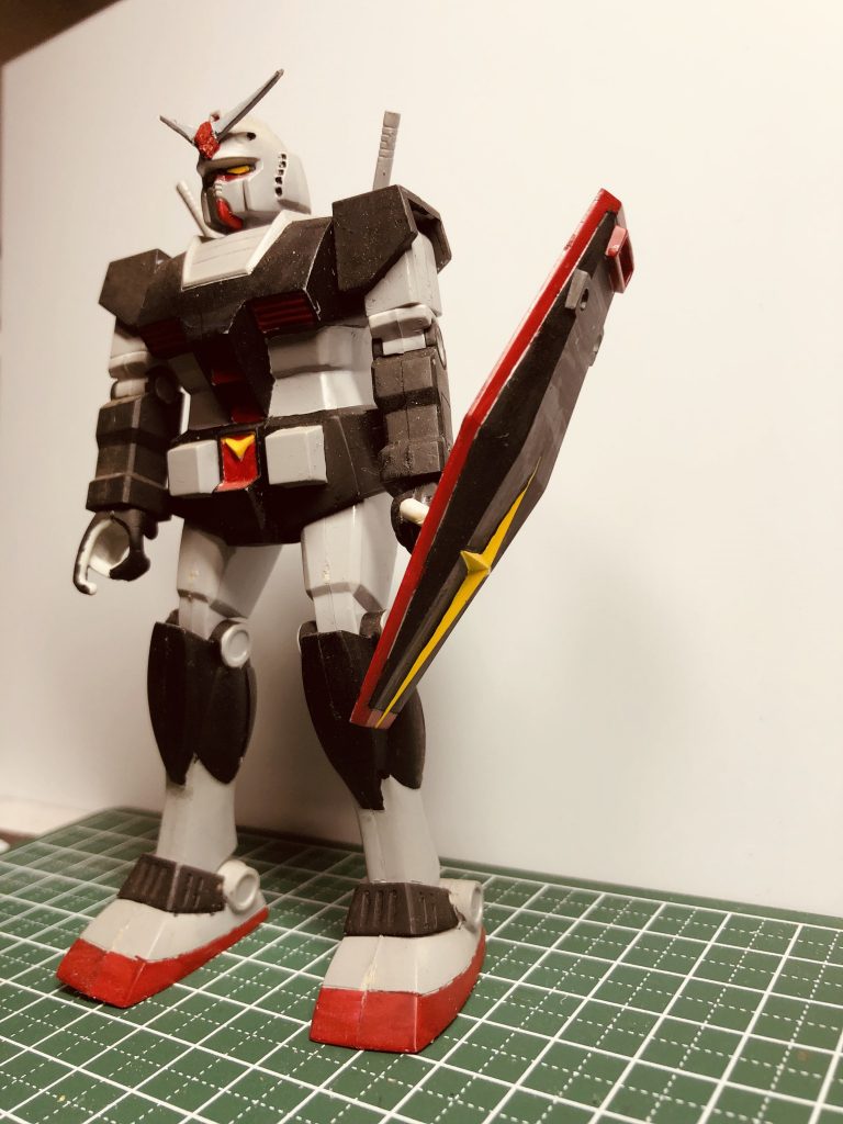 毎度の事でビームライフルはどっかに行ってしまいました。たぶんどっかにある。