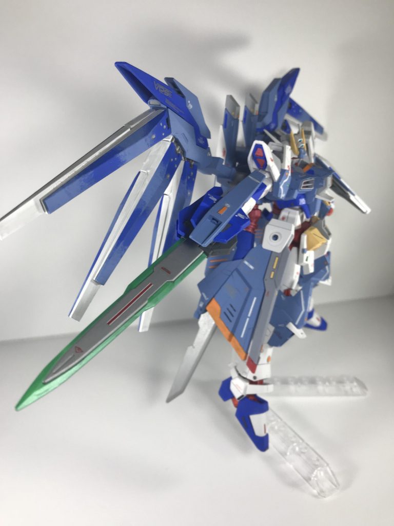 アメイジングGNソード
アメイジングエクシアのものを、若干プラ板とスジ彫りでディテールを加えています。