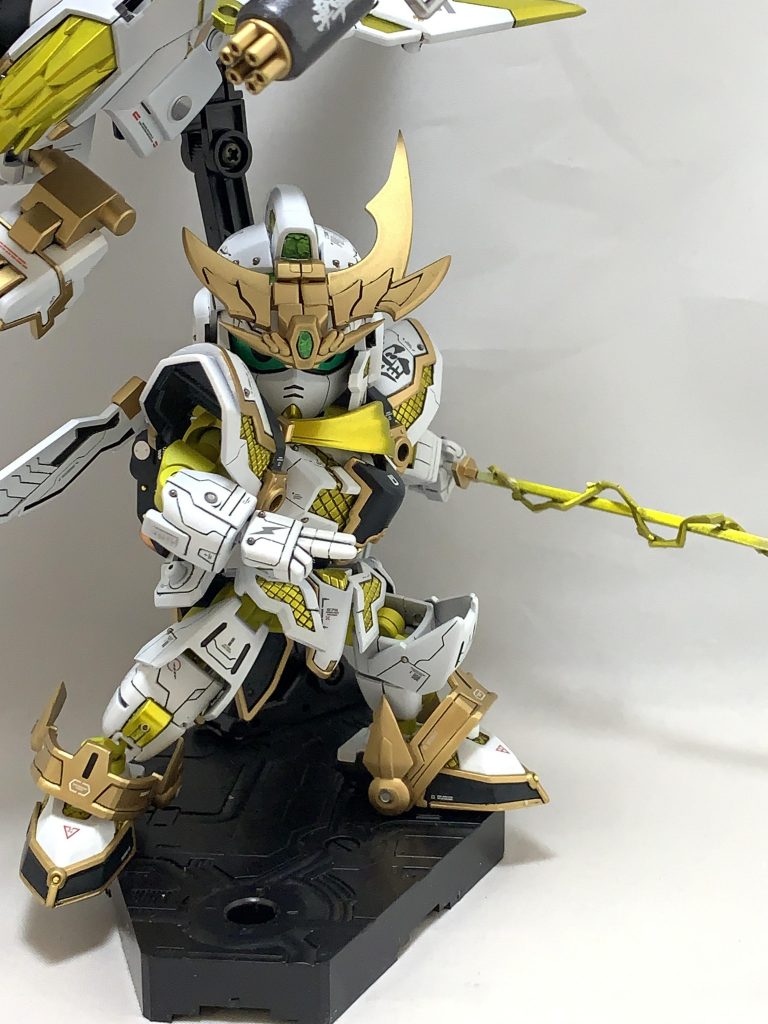 忍刀には電撃のエフェクトをつけました。