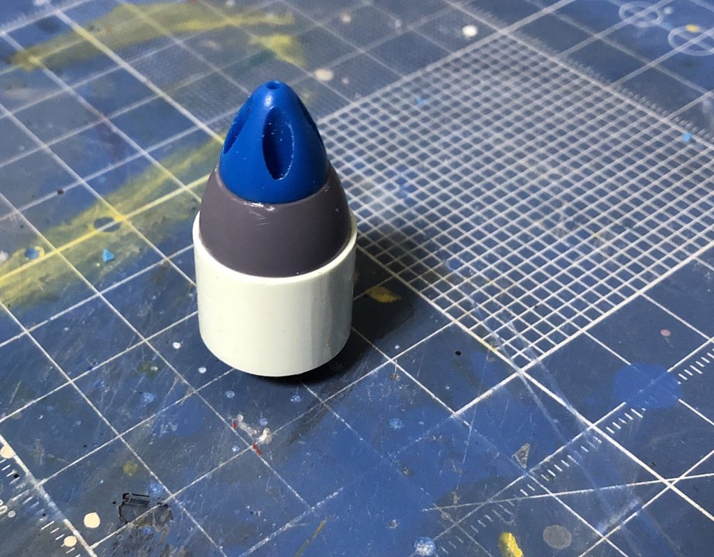サブインターセプターの最前部にあたるパーツです。過去のジャンクパーツを組み合わせて作成しました。