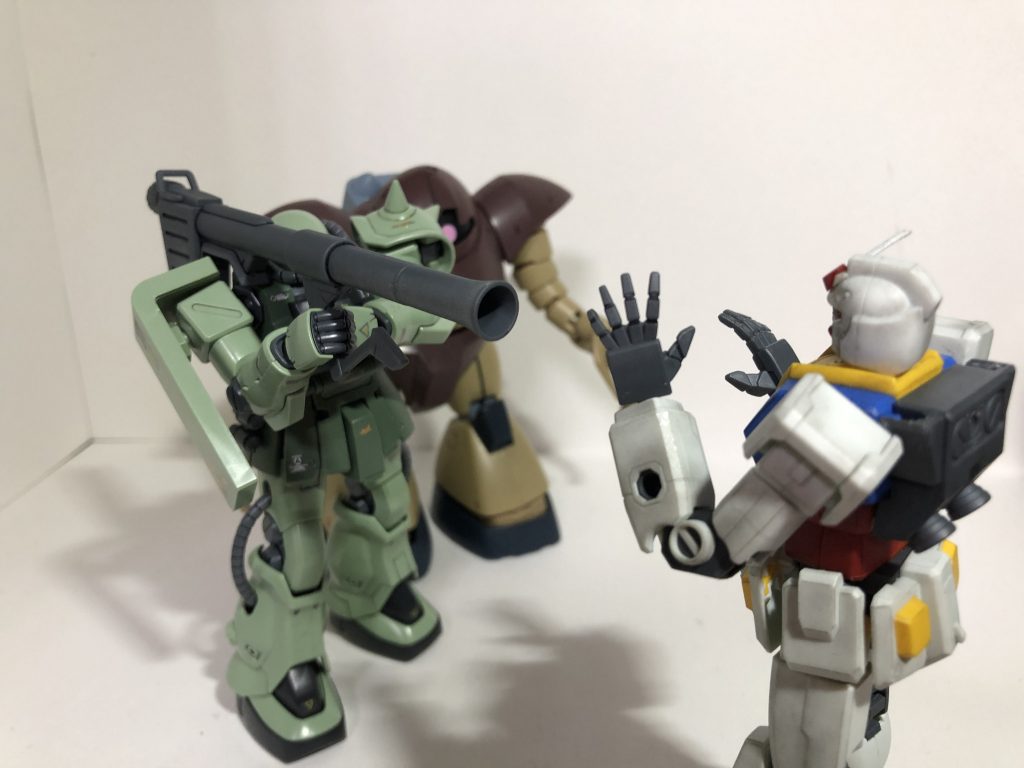 「砲撃」–3枚目/制作者：石の湯