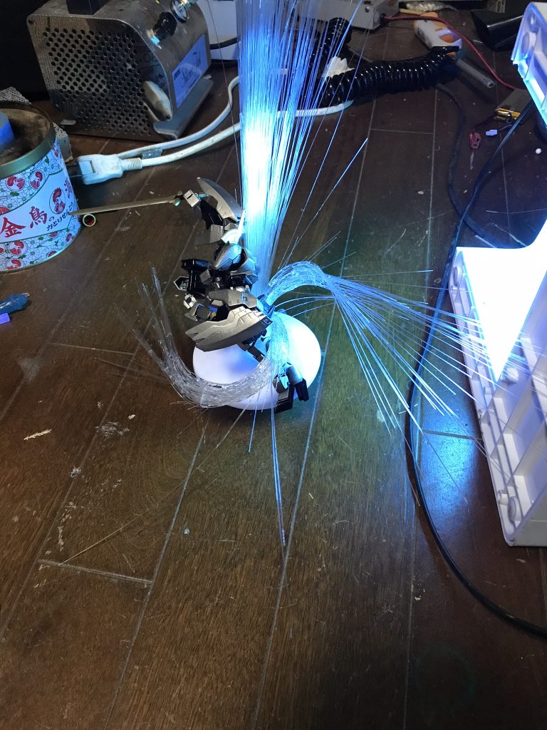 光ファイバーとuuレジンにてエフェクト製作中