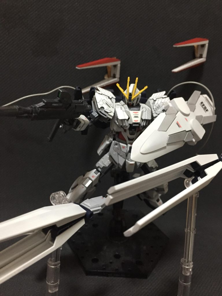 インコム＋ファンネル展開。