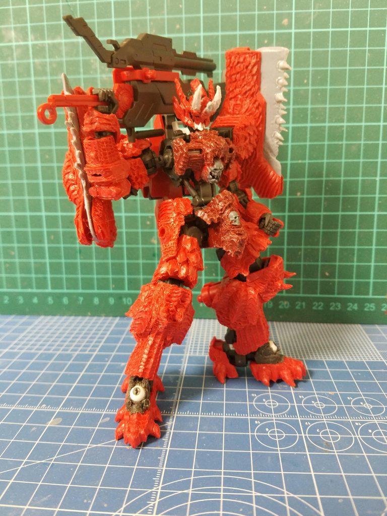 武器は未加工、全体的にディテールを入れたときの様子