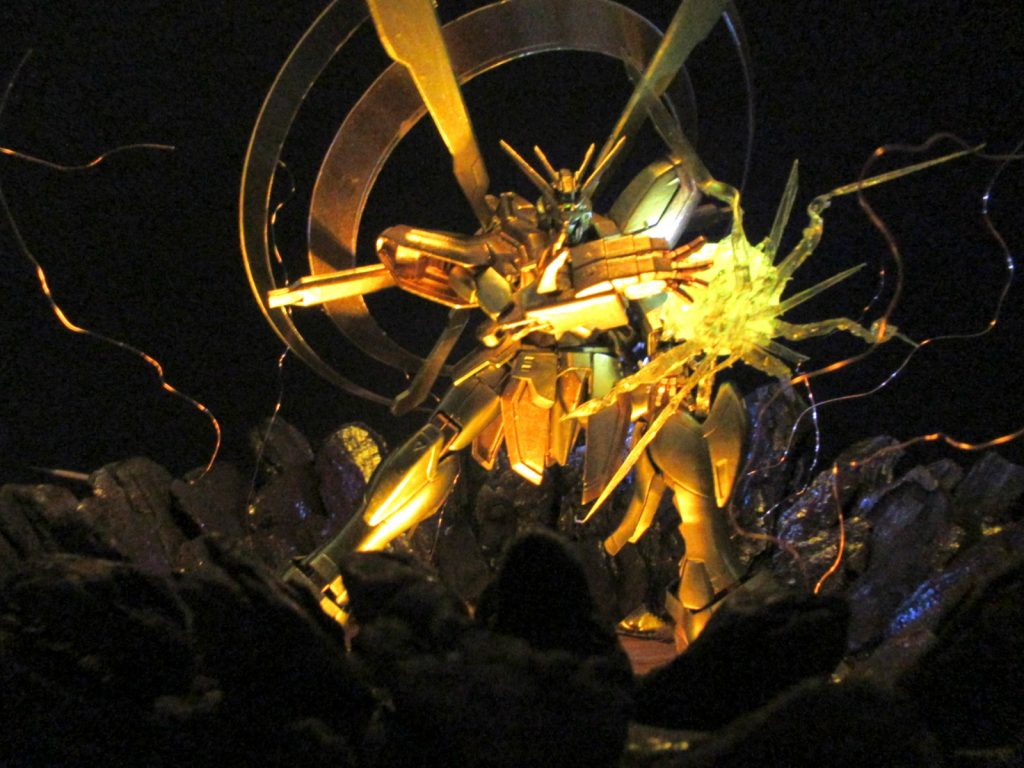 光輪を円錐形にした事で見る角度で表情ついて良いと思うのですがどうでしょうかね