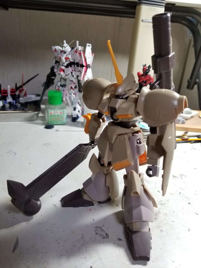 仮組み
※戦車や装甲車を意識してのディテールアップだったので、凸モールドメインで、スジボリは既存のモールドの彫り直し以外は行っておりません。