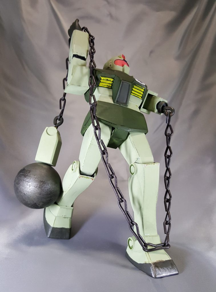 クローバーキングの必殺武器、クラブメガトン(原作では右腕)をインパクト重視でより大きく作りました!
**チョップ一撃、緑の火、目から火の出る重力パンチ!**