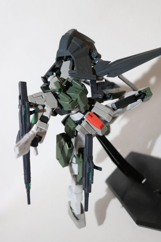 GNピストルⅡは1丁のみ、装備しています。