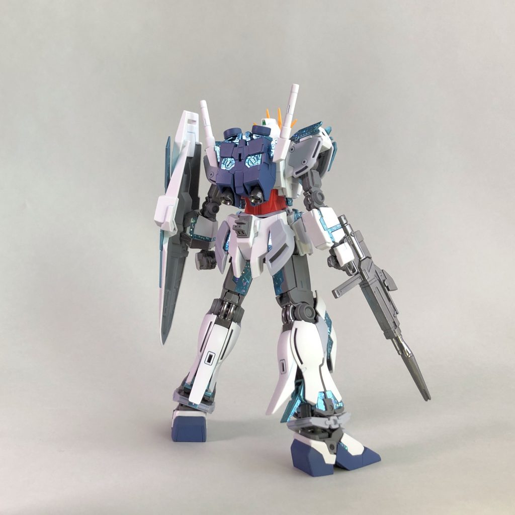 装甲裏も塗装し、チラッと見える部分にも気を配りました。