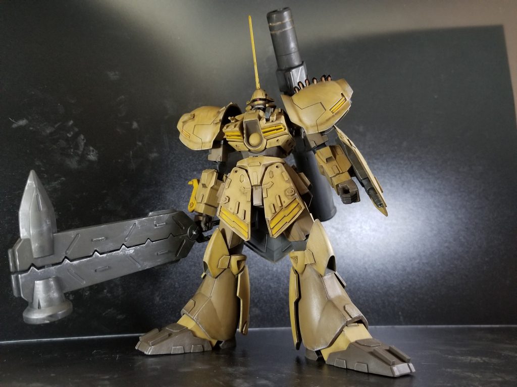 正面(見上げ視点)