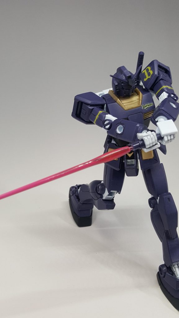 あんまりHGは作らないんですが、今のキットはホントよう動く(´ω`)
バッティングフォームができるなんて凄い可動域ですわ(´ω`)