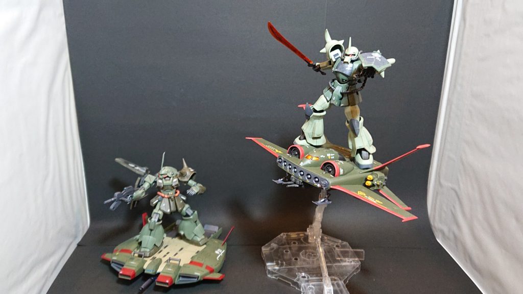 新旧のサブフライトショット。

それでは製作工程を。