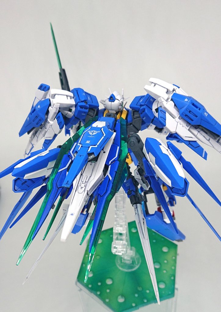 【ポーズ4】
上からの後ろ姿