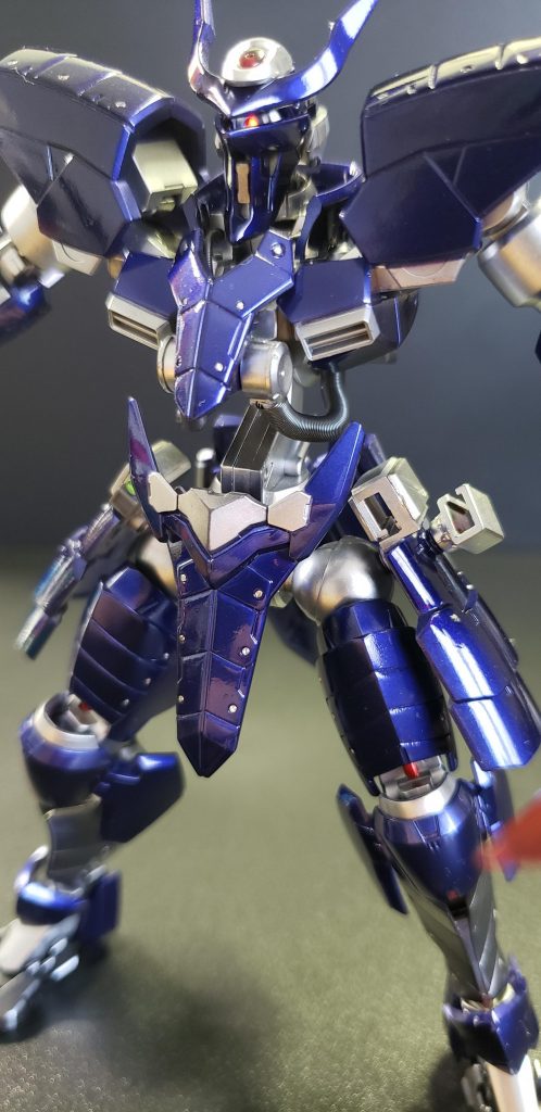 こまかくマイナスモールドを埋めました。
これが一番大変だったかも…