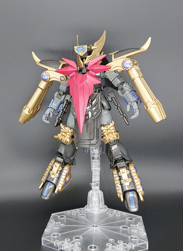 【前】
HG ORIGIN ザクⅠ(キシリア部隊機)をベースに、主に三国伝の董卓ザクのパーツを使用しています。
特徴的な頭飾り部分は袁術ズサを使用し、前垂れはザクⅠキシリア部隊機のシールドを利用しました。