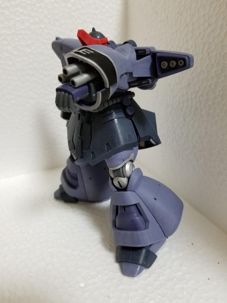 ZZ時代の明るめのカラーリングもいいのですがUCバージョンの落ち着いたカラーリングが個人的には好きですね。