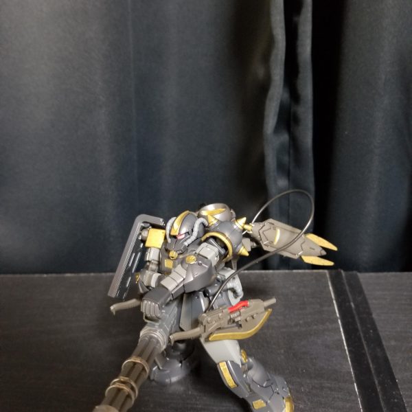 アクト・ザク試験武装機