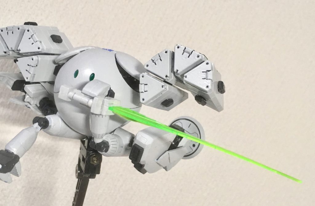 近接装備もあって隙が無い機体に。
もう鉄の棺桶などと言わせません。