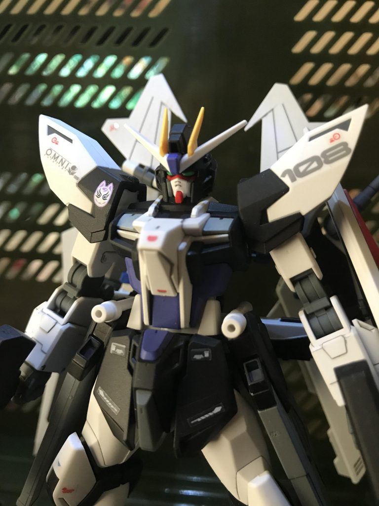 ストライクノワール typeR–9枚目/制作者:真樹京介