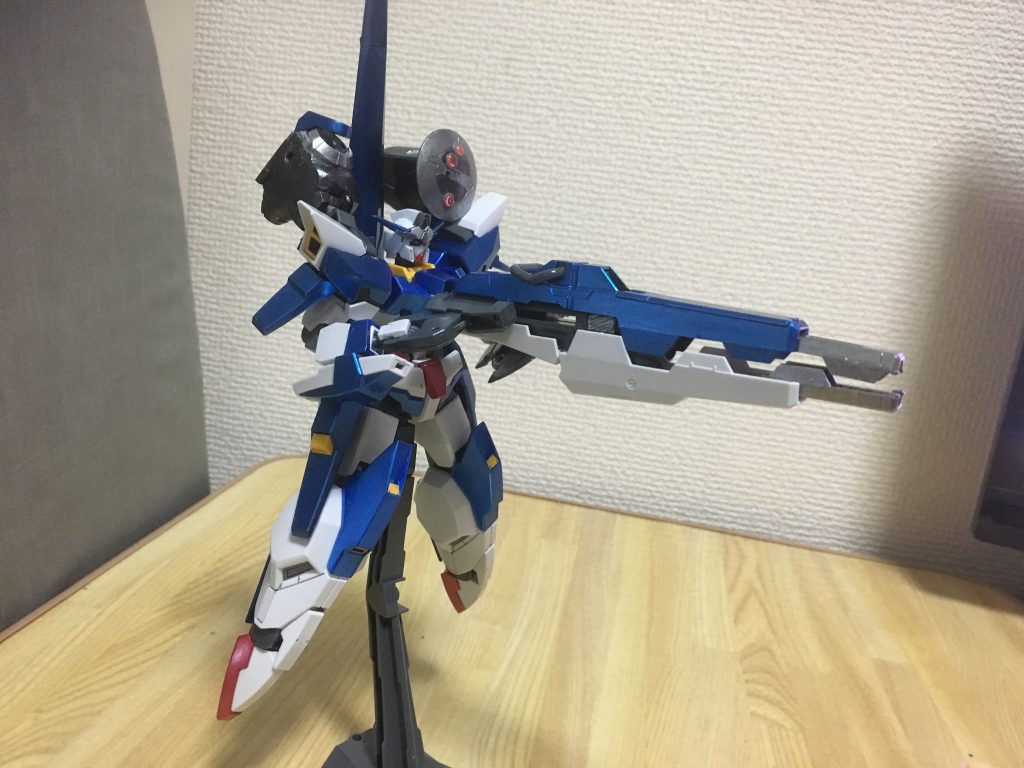 胴体にも届くのでバーストモードもいけます。