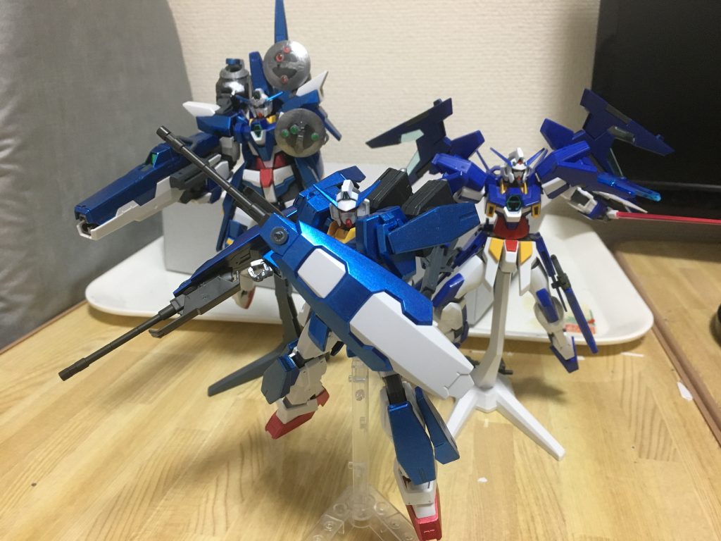 この段階でMAGE123が揃ってます。
各機追加ウェアがありますが、また気が向いた時に更新しときます。