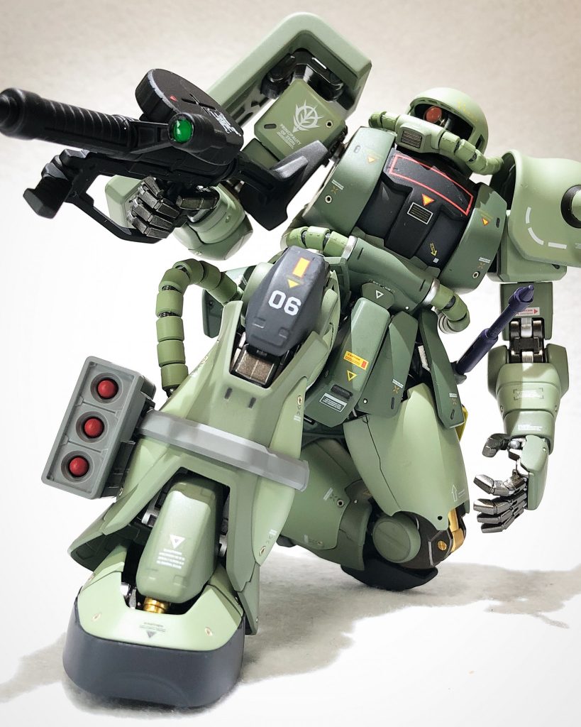 MG 1/100 ザクII J型 ver2.0–2枚目/制作者：aki_modeling_ig