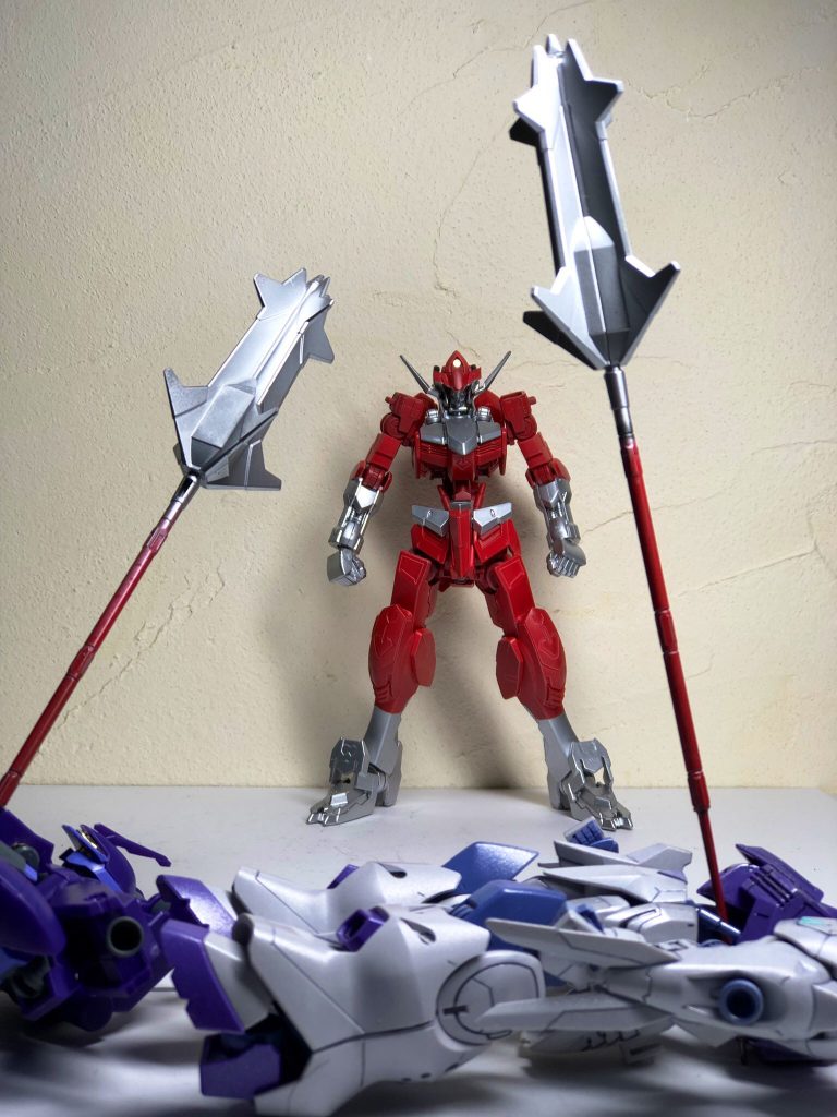 ガンダム赤いアイツ–5枚目/制作者：タビカス