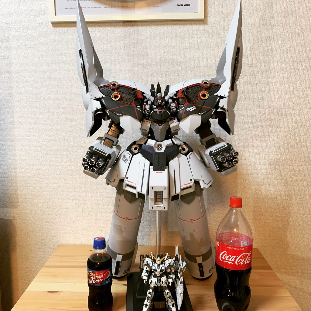 「500じゃないの？」とゆうツッコミがあったので、500のペプシと、あと同スケールのユニコーンさんを。...バナージにちょっと同情するよね...。