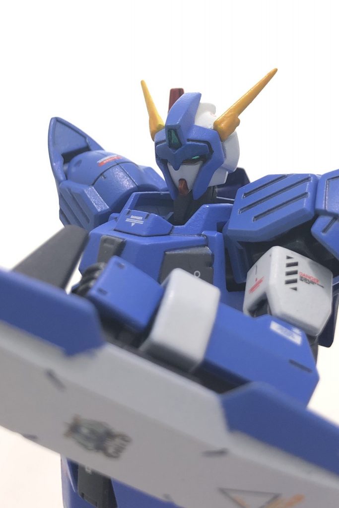 V字アンテナ以外の雰囲気で制作したかったので分割しています