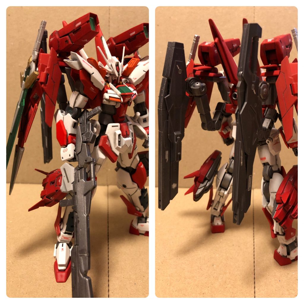 装備の一例。バックパックのGNドライブユニットにGNソードビットとダイバーソードを装備、更にバックパックの懸架アームにダブルオースカイのロングライフルとバスターソードを装備している。また、両脚部サイドにはスラスターに変わって、GNビームコンテナに変更している。GNソードビット及びGNビームコンテナは遠隔操作が可能となっている。手持ち兵装として、GNビームピストルを後部に配したロングビームライフルを選択している。