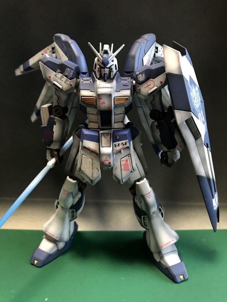 全てクレオスのミスターカラーを適当に混ぜて作りました^_^安くていいですね笑ちょっと渋めな青にしたかったのでそこは成功したかな?って思います^_^今AmazonでHGのハイニュー安いので皆さん是非👍