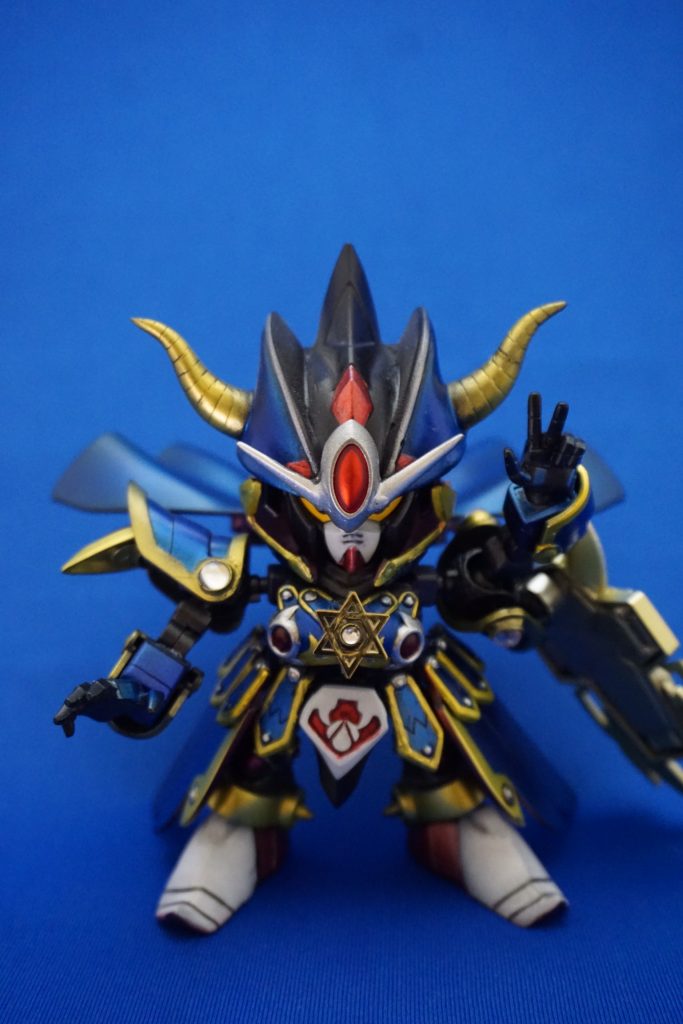 天地魔闘の構え!
大魔王と言えば、この構えでしょ