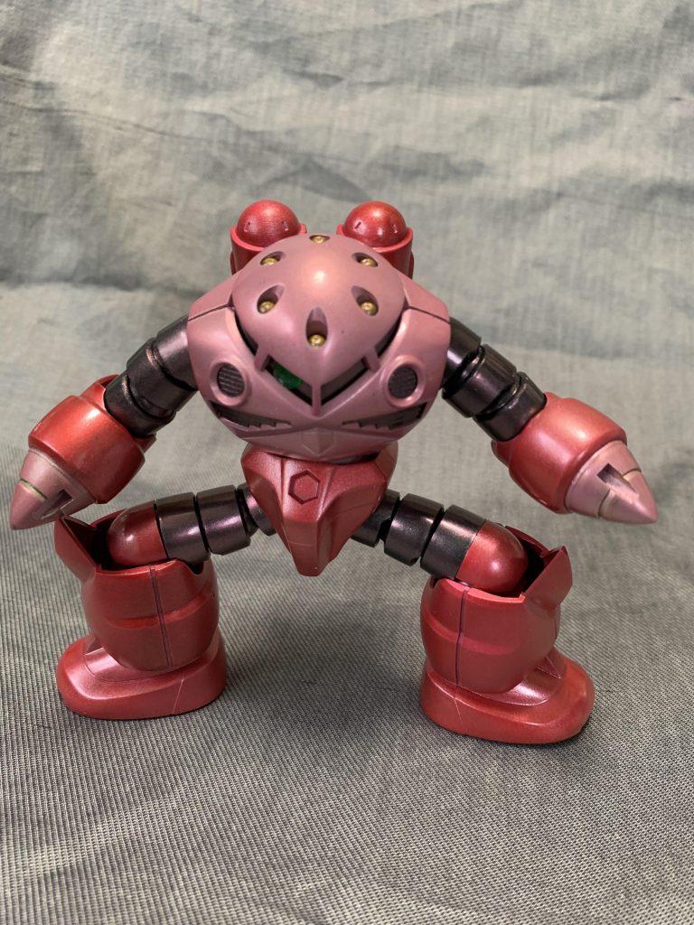 唯一の武装はGNミサイル
こだわりのGNミサイルのカラーとモノアイのカラー