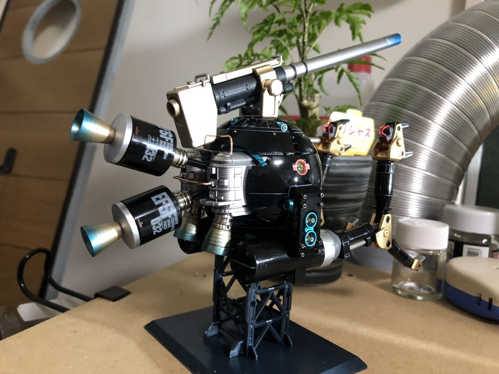 エースパイロット用ボール改修型–3枚目/制作者：ニュ〜ア