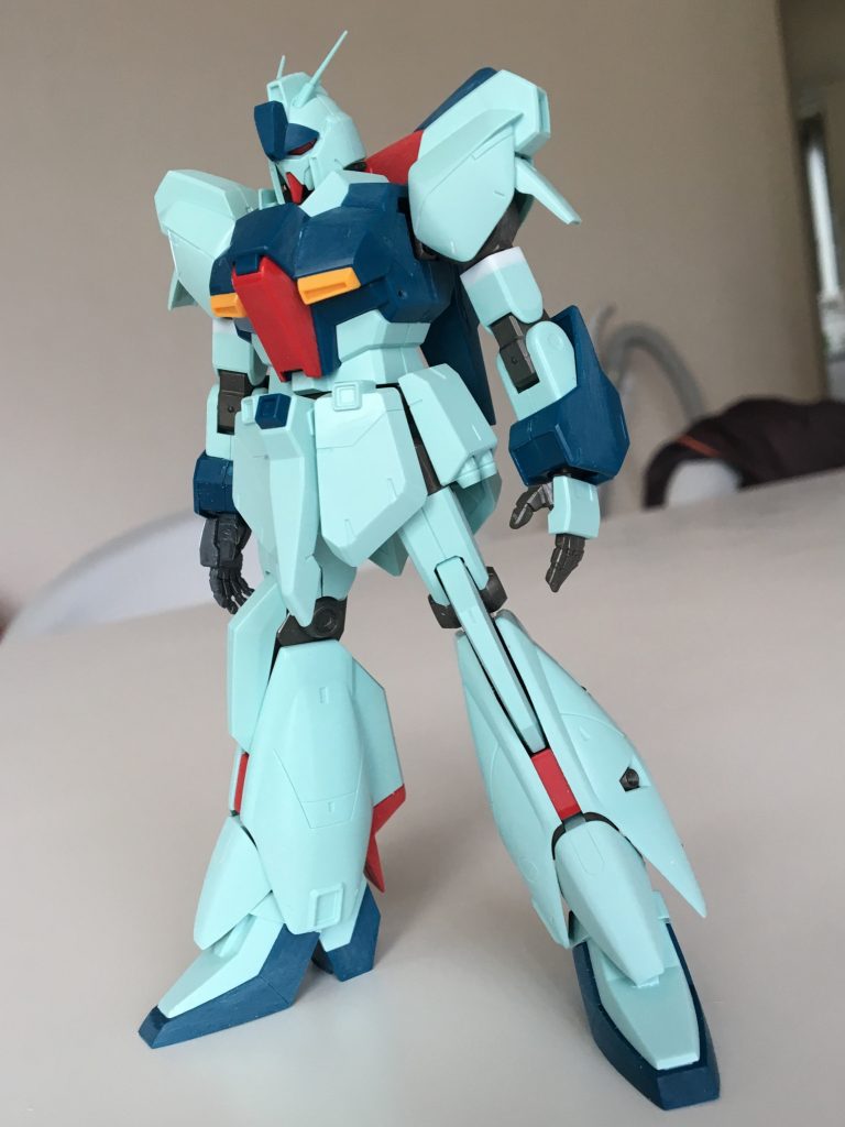 とりあえず股関節移動と前アーマー下げ。二の腕も延長。