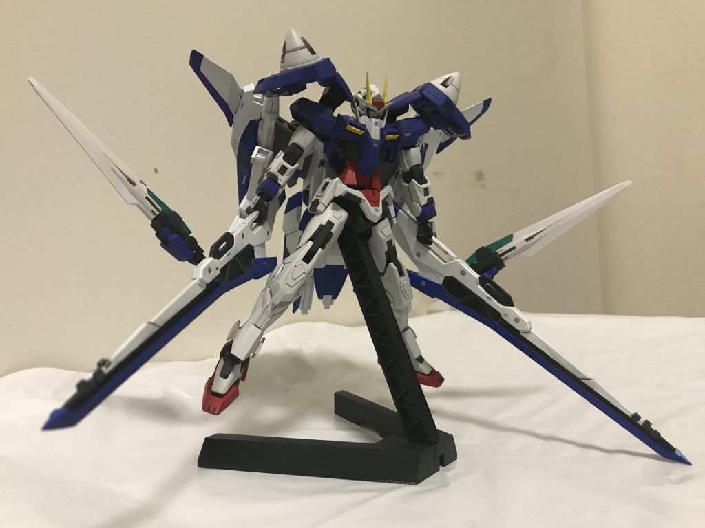 アームを使えば4刀流できます。めっちゃ大迫力。