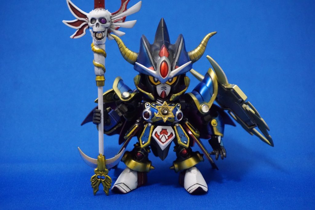 三種の神器はそれぞれ
光魔の杖
魔皇の鎧
魔刃の盾
に進化