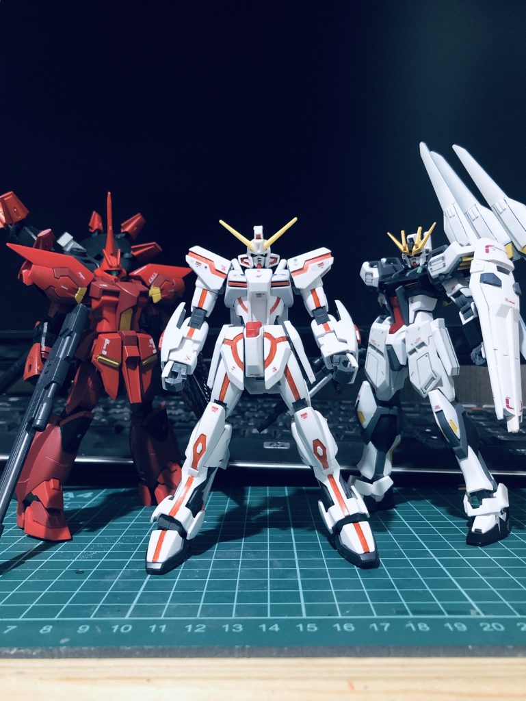 最後は3体揃って記念撮影。

最後までご覧頂きありがとうございました。