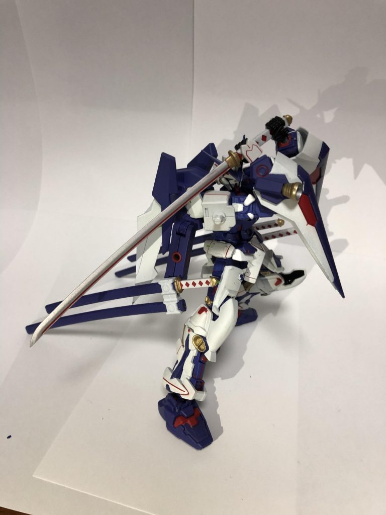 ちゃっかり敵の攻撃をいなしてます。