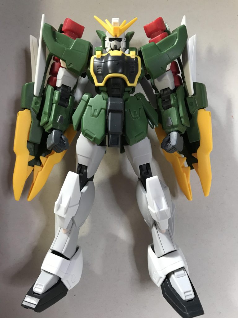 試行錯誤段階画像2
作業の内容は、ほぼジエンアルトロンへのHG哪吒のパーツの移植と擦り合わせ作業となっております。
足に関しては、稼働の問題で丸々、
ジエンアルトロンの物にしてしまったのが悔やまれます。
はぁ〜、改造する腕が欲しい。