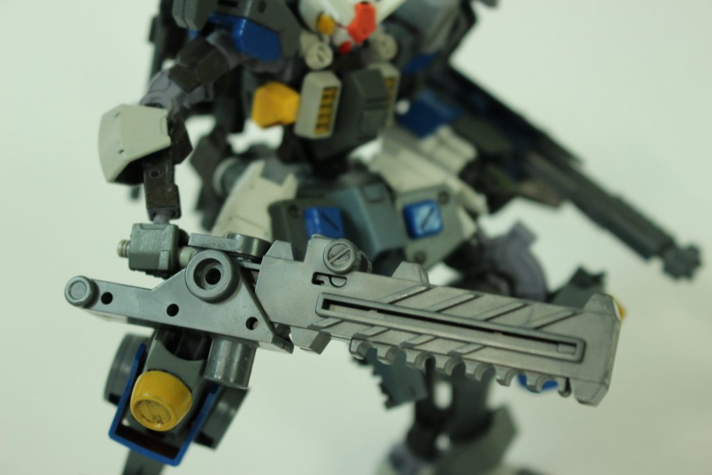 対モビルスーツブレード