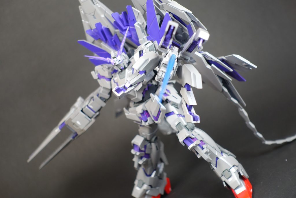 アームドアーマーVNを展開しつつビームトンファー