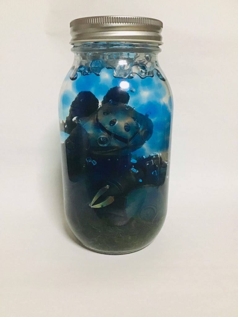 ジェルポリマーを敷き詰めて水を入れたら完成です。ジオラマにかかった費用は432円で、とてもお手頃なのに大満足なクオリティでした。