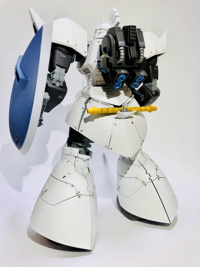 フル装備でのバックショット。