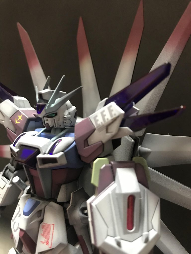 GWに訪れた天の橋立で食べた和菓子を思い出して盾の一部を急遽ウグイス色に笑