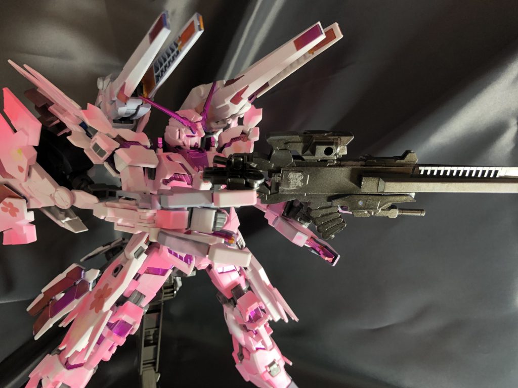 バックパックは上下反転できてレールガンが肩からなかなか私好みに出来ました( ´ ꒳ ` )ノ