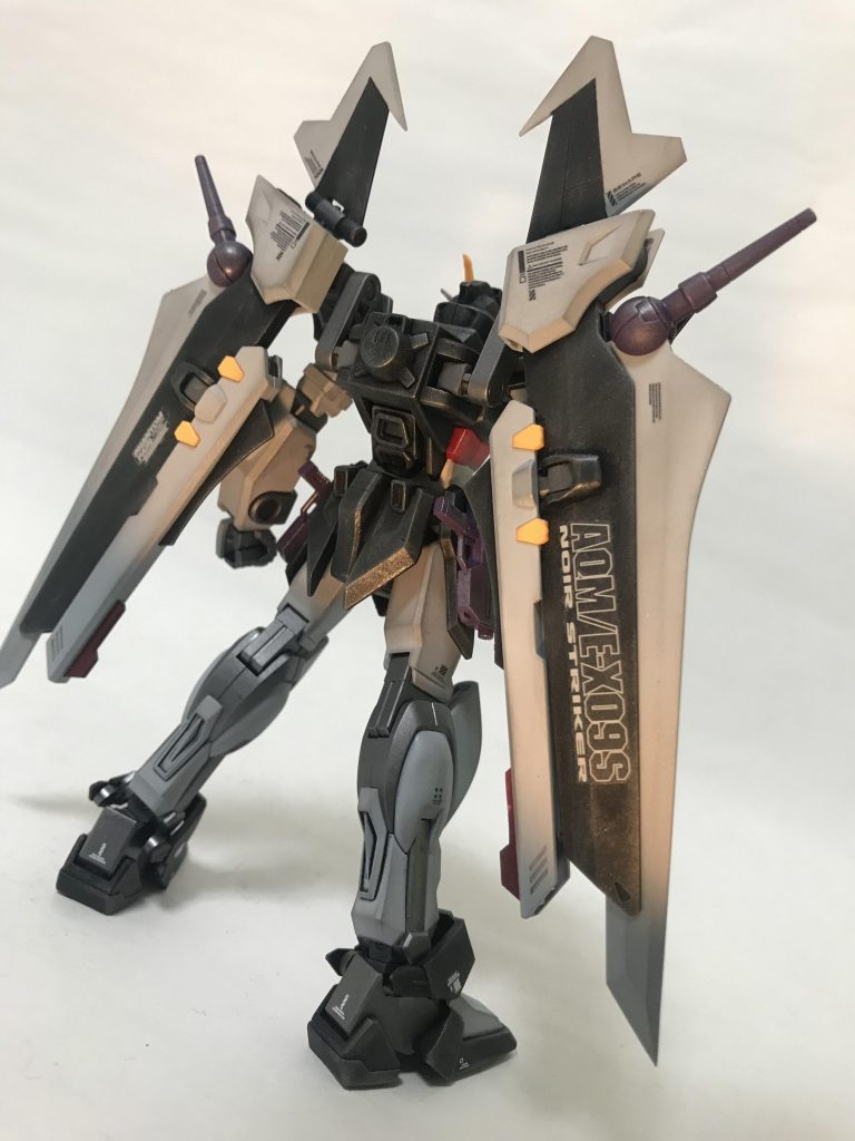 HG ストライクノワール–3枚目/制作者：にらたま