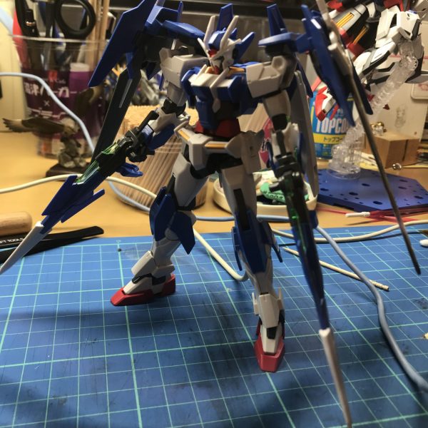 HG ダブルオーダイバーエース
