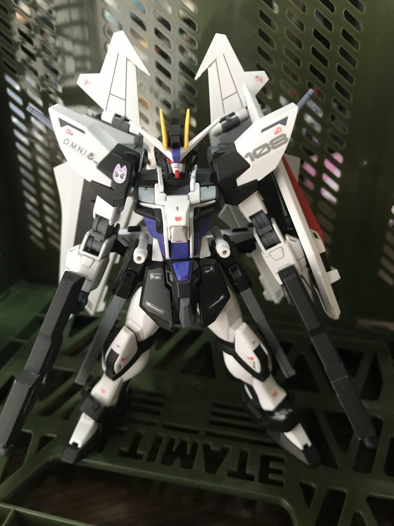 ストライクノワール typeR–7枚目/制作者:真樹京介