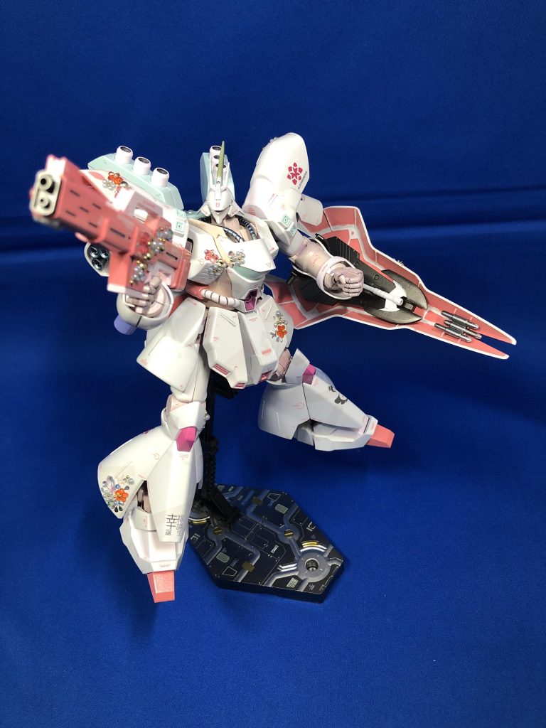 「百発百中のチユキ」をイメージしたビーム・ショット・ライフル
これで審査員を帰らせます(真顔)